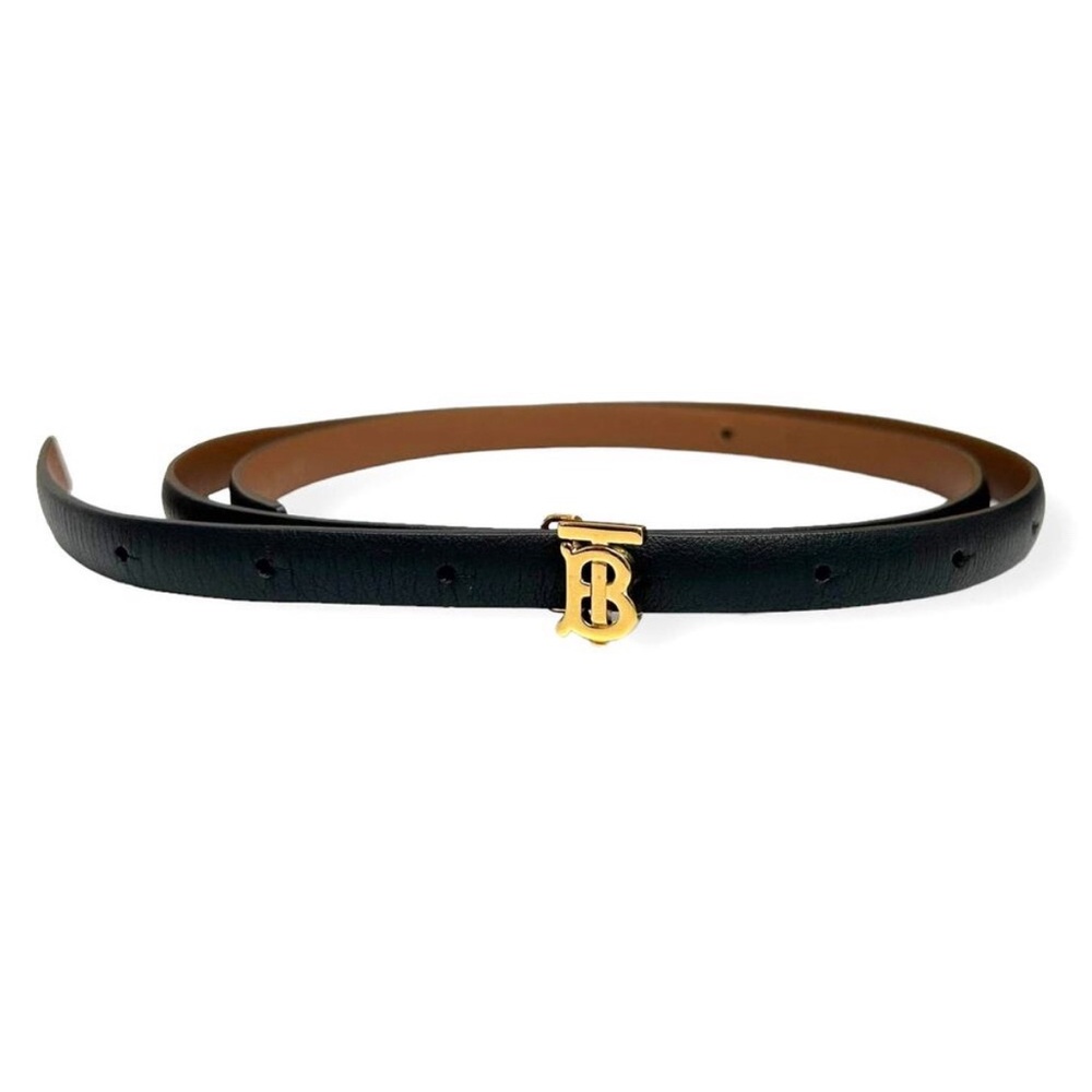 BURBERRY reversible women’s belt. Excellent condition. Black & Brown SZ SMALL